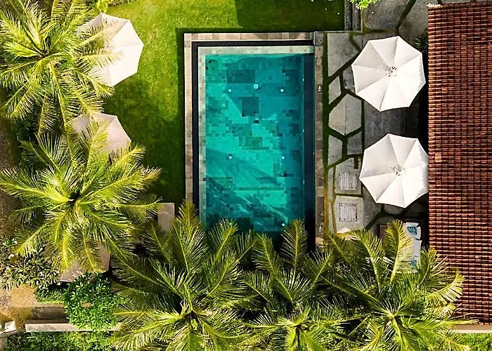 فندق Wide Sands Retreat 4*